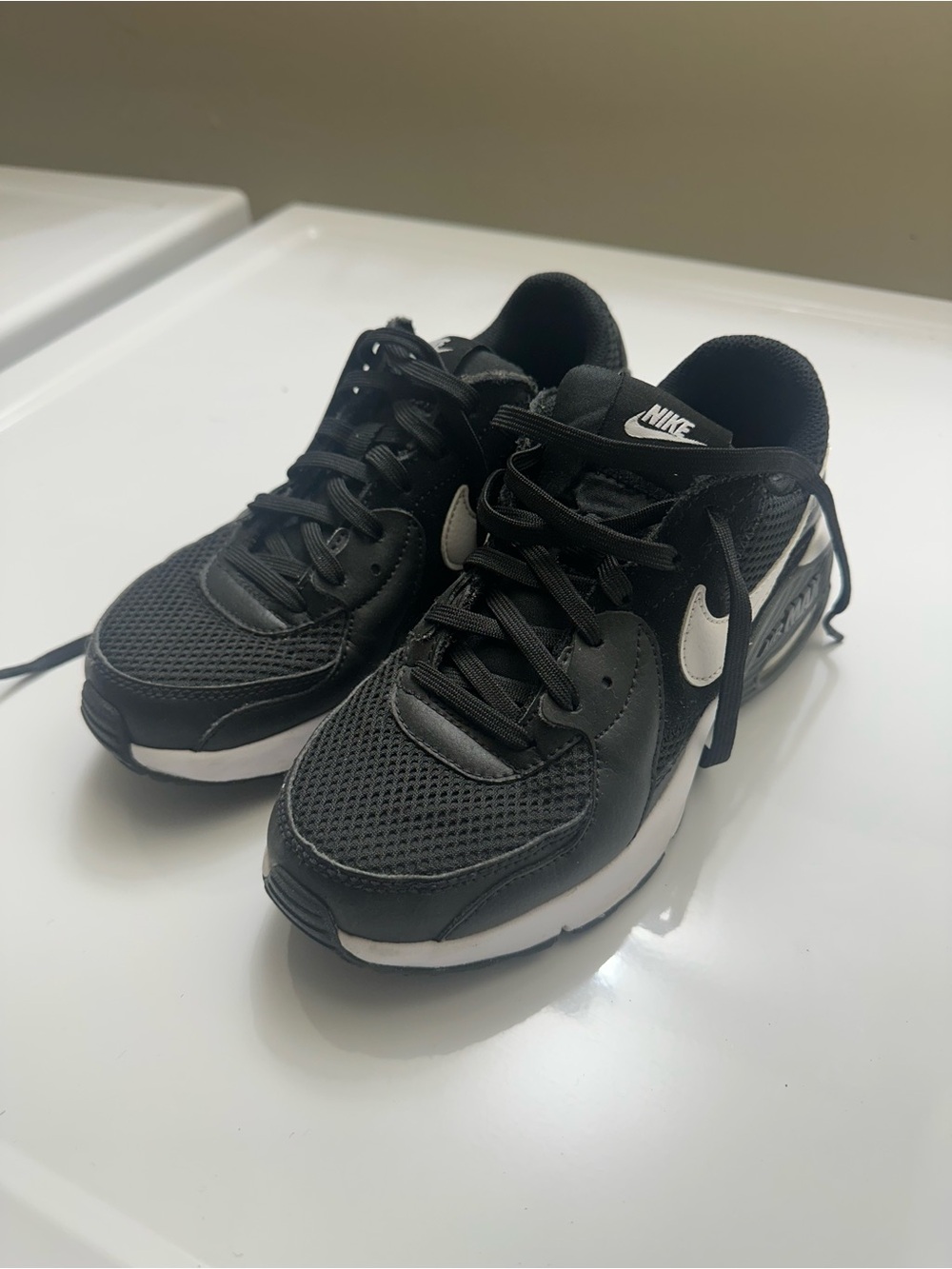 Nike Black and White Women's Low-Top Sneakers